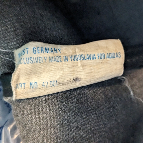 Vintage Adidas Duffel Bag (Germany/Yugoslavia) Circa 1980 - Picture 9 of 13